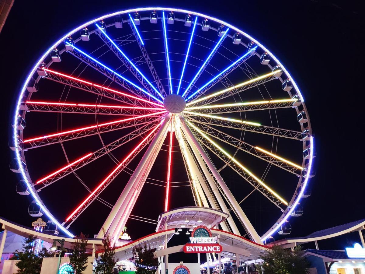 Hidden Creek, Pool Table, Hot Tub, 1089 Free Tickets Each Paid Day, Dollywood And More Гатлінбург Екстер'єр фото