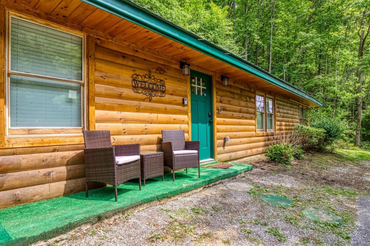 Hidden Creek, Pool Table, Hot Tub, 1089 Free Tickets Each Paid Day, Dollywood And More Гатлінбург Екстер'єр фото